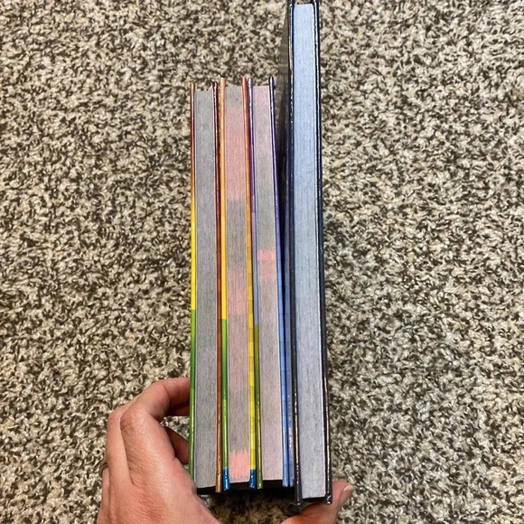 An Unofficial Fortnite Guide Battle Royale Hacks 4 Hardcover Collection - Picture 11 of 12